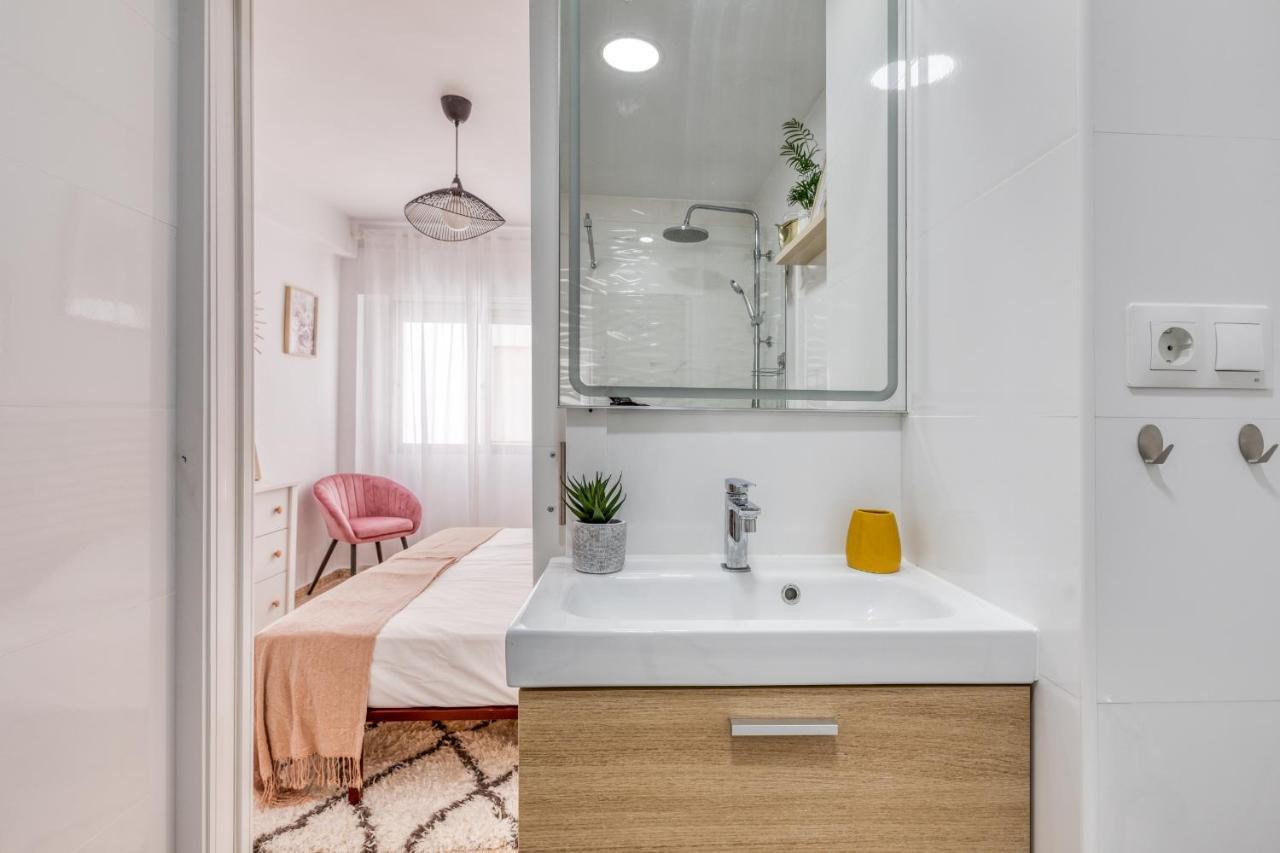 Hanami Avenida De Espana Beach Front - Mountain View إِستيبونا المظهر الخارجي الصورة